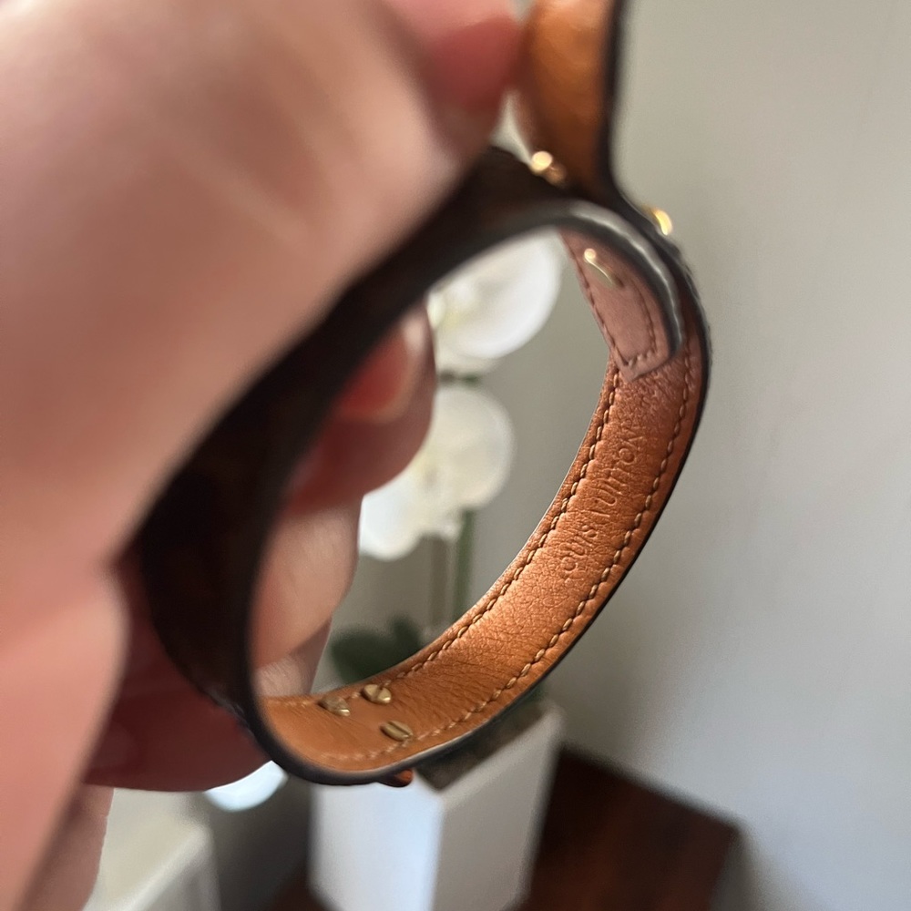 LV bracelet - Picture 2 of 4